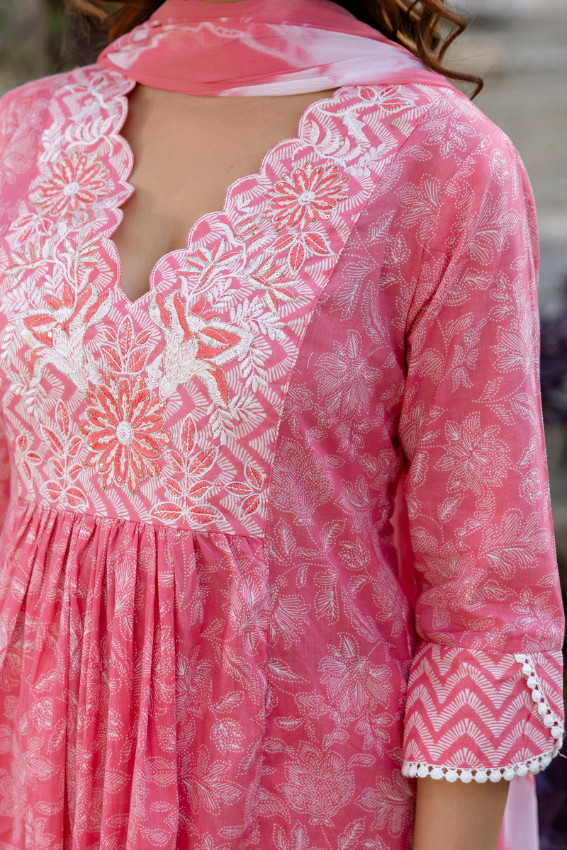 EthniFlair Floral Embroidered Kurta with Pyjama & Dupatta