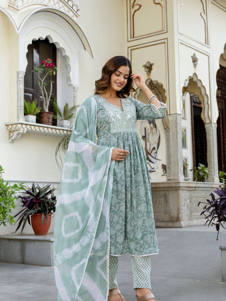 EthniFlair Floral Embroidered Kurta with Pyjama & Dupatta