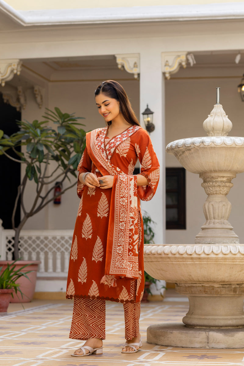 EthniFlair Women Ethnic Motifs Printed Regular Thread Work Pure Cotton Kurta with Palazzos & With Dupatta