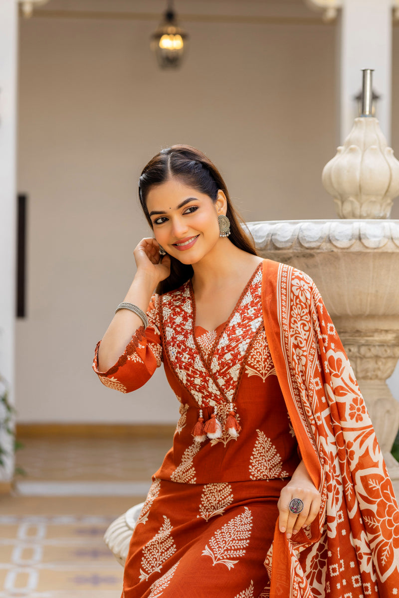 EthniFlair Women Ethnic Motifs Printed Regular Thread Work Pure Cotton Kurta with Palazzos & With Dupatta