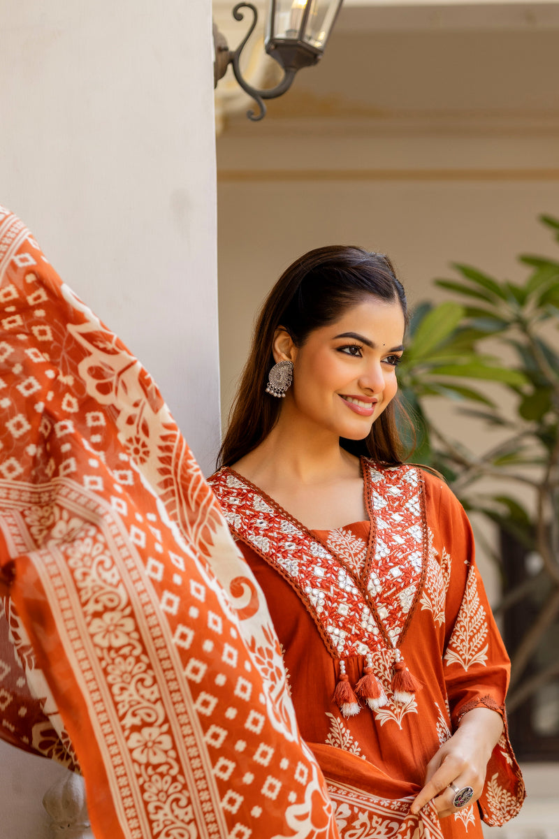 EthniFlair Women Ethnic Motifs Printed Regular Thread Work Pure Cotton Kurta with Palazzos & With Dupatta