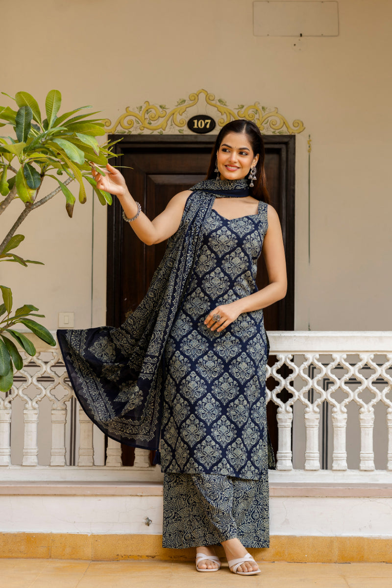 EthniFlair Women Ethnic Motifs Printed Regular Pure Cotton Kurta with Palazzos & With Dupatta