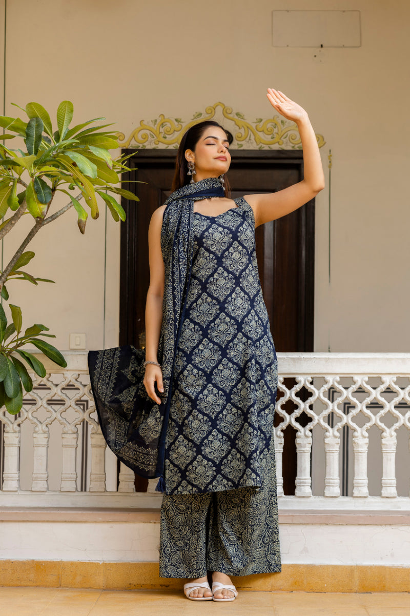 EthniFlair Women Ethnic Motifs Printed Regular Pure Cotton Kurta with Palazzos & With Dupatta