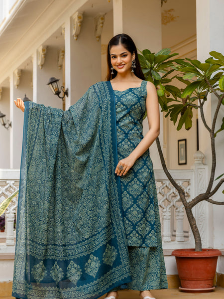 EthniFlair Women Ethnic Motifs Printed Regular Thread Work Pure Cotton Kurta with Palazzos & With Dupatta