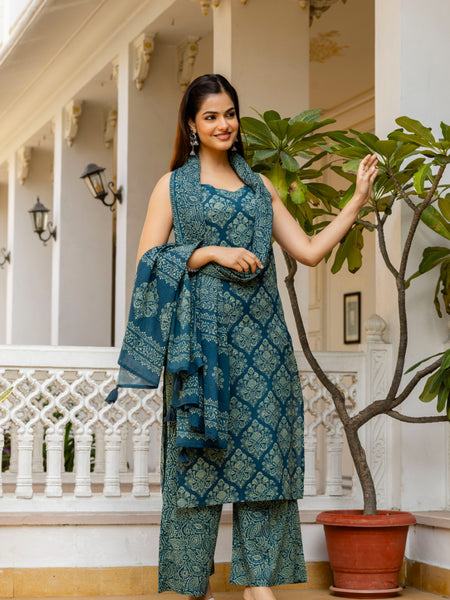 EthniFlair Women Ethnic Motifs Printed Regular Thread Work Pure Cotton Kurta with Palazzos & With Dupatta