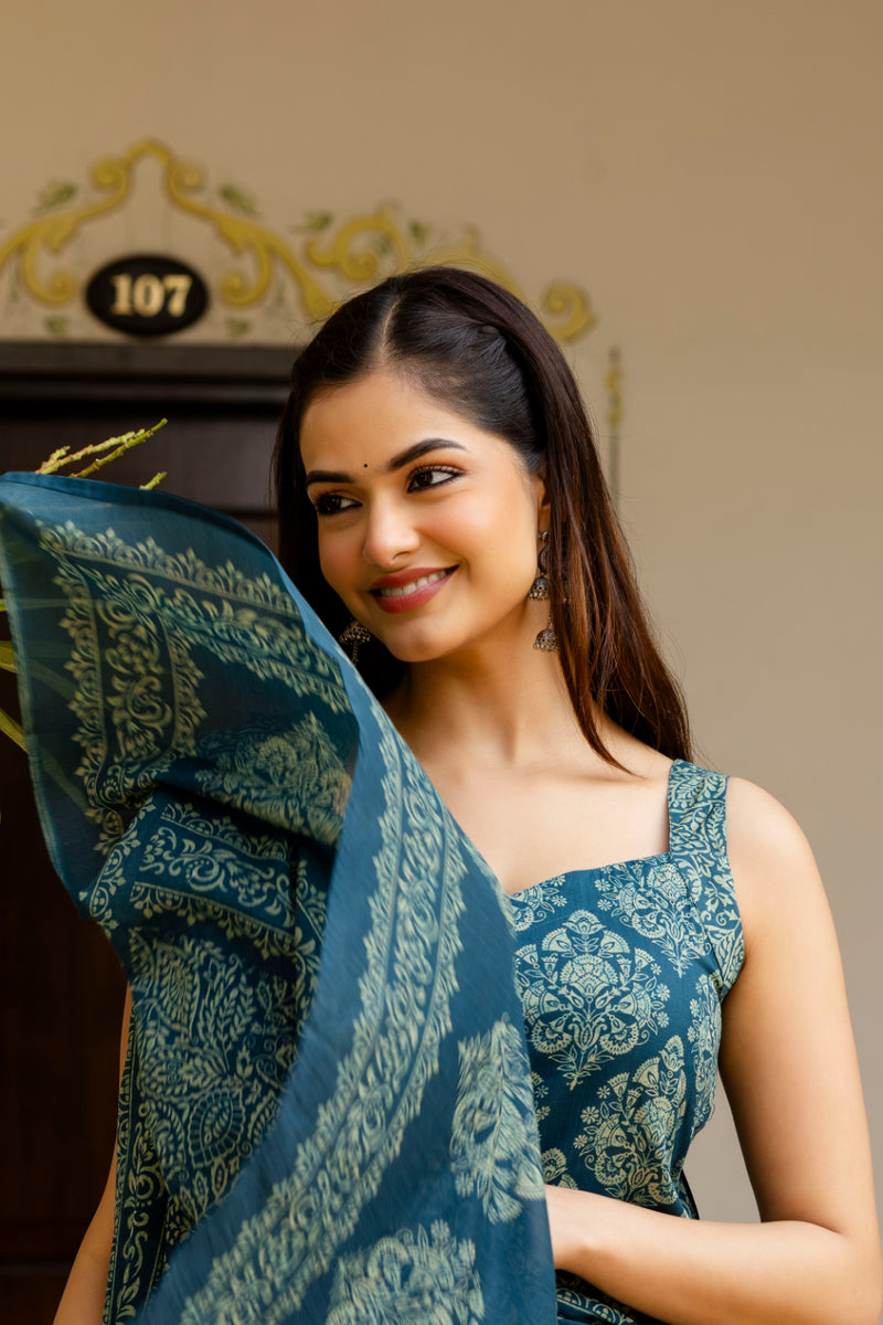 EthniFlair Women Ethnic Motifs Printed Regular Thread Work Pure Cotton Kurta with Palazzos & With Dupatta