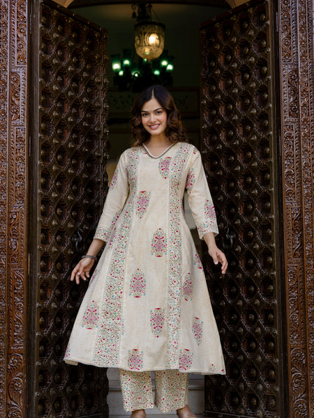EthniFlair Floral Printed V-Neck A-Line Kurta With Trousers & Dupatta