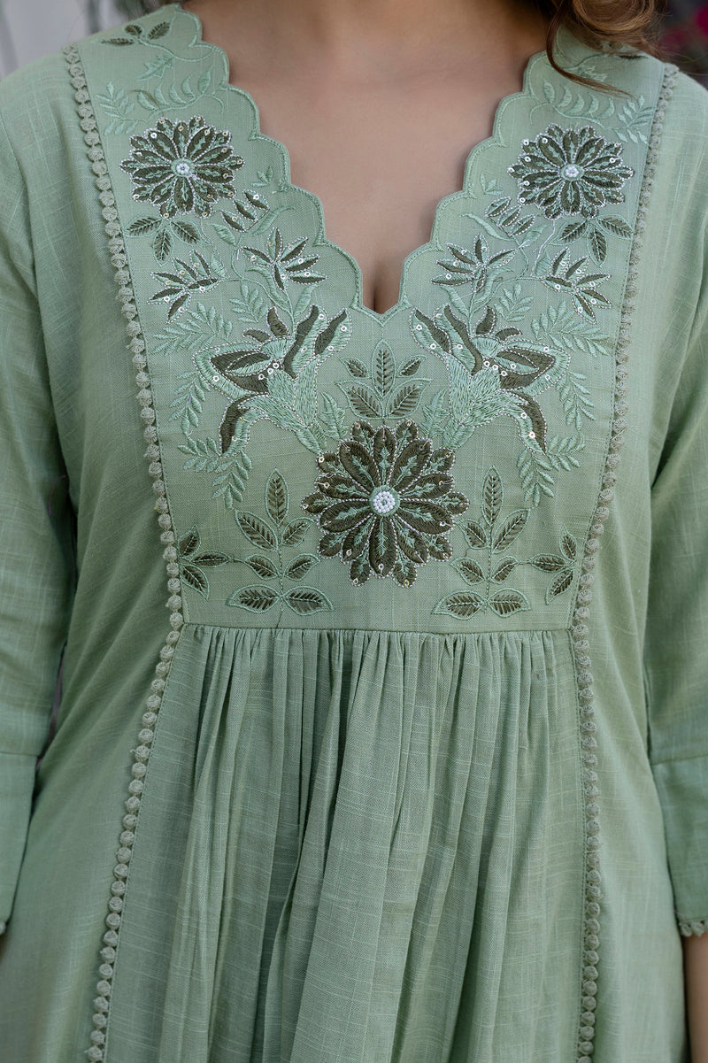 EthniFlair Yoke Design V-Neck Pleated Kurta With Trousers & Dupatta