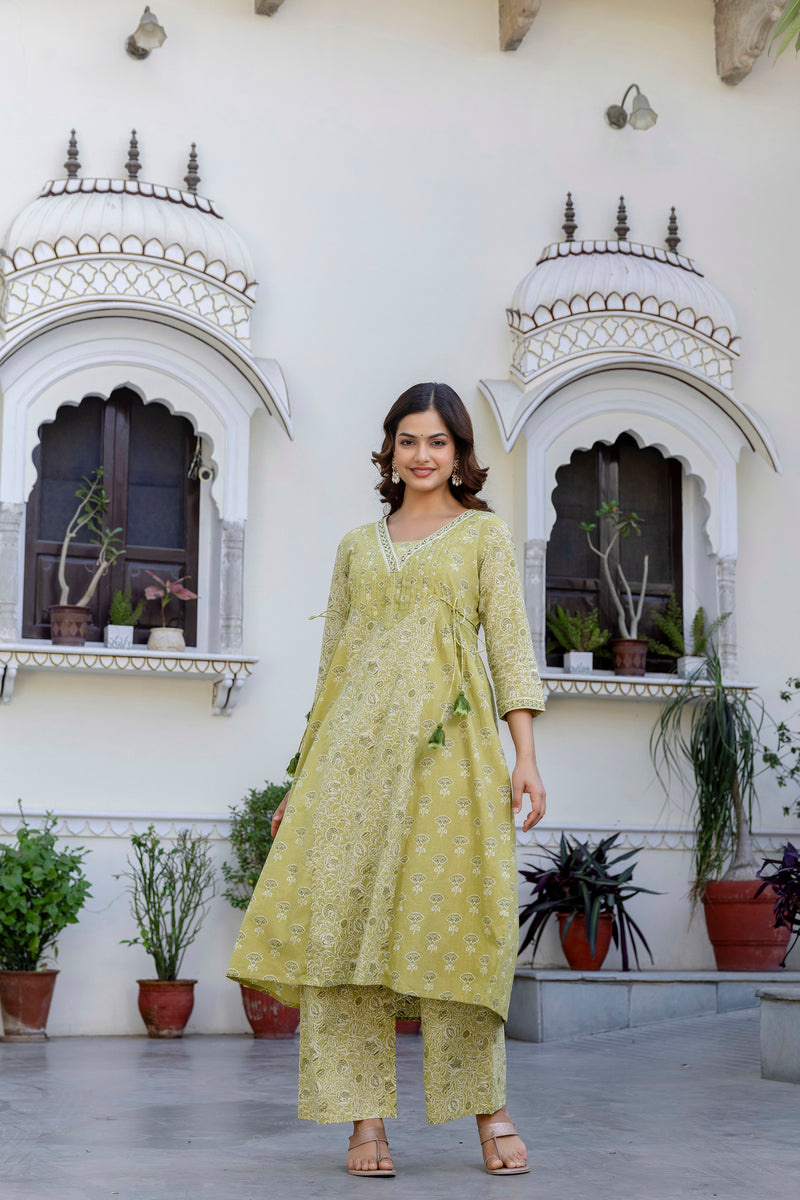 EthniFlair Floral Printed Kurta with Palazzos & Dupatta