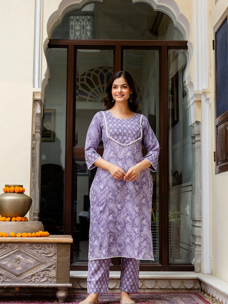EthniFlair Ethnic Motifs Embroidered Kurta with Pyjamas & Dupatta