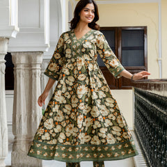 EthniFlair Floral Printed V-Neck A-Line Kurta & Trousers With Dupatta