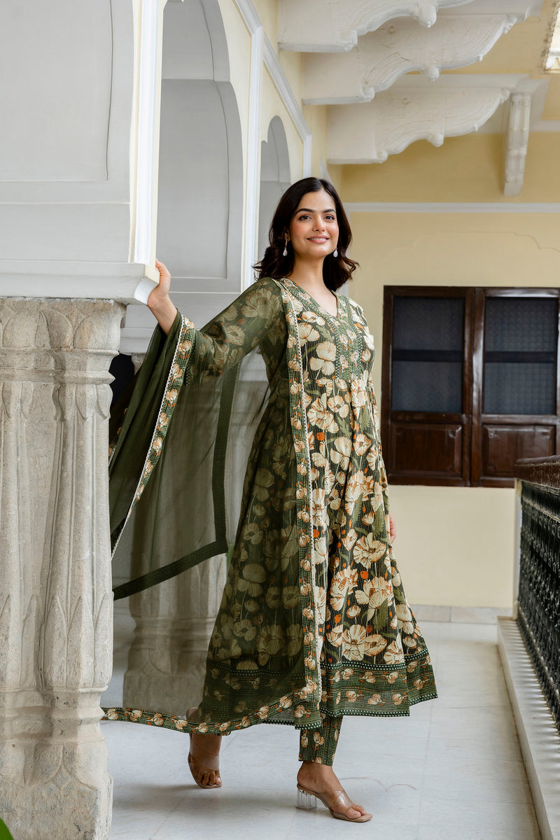 EthniFlair Floral Printed V-Neck A-Line Kurta & Trousers With Dupatta