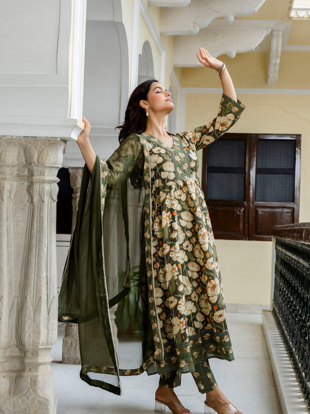 EthniFlair Floral Printed V-Neck A-Line Kurta & Trousers With Dupatta