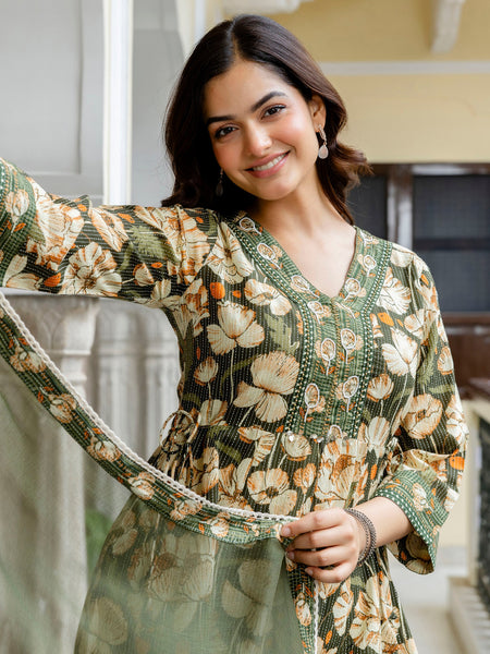 EthniFlair Floral Printed V-Neck A-Line Kurta & Trousers With Dupatta