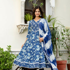 EthniFlair Floral Printed V-Neck Anarkali Kurta With Pyjamas & Dupatta