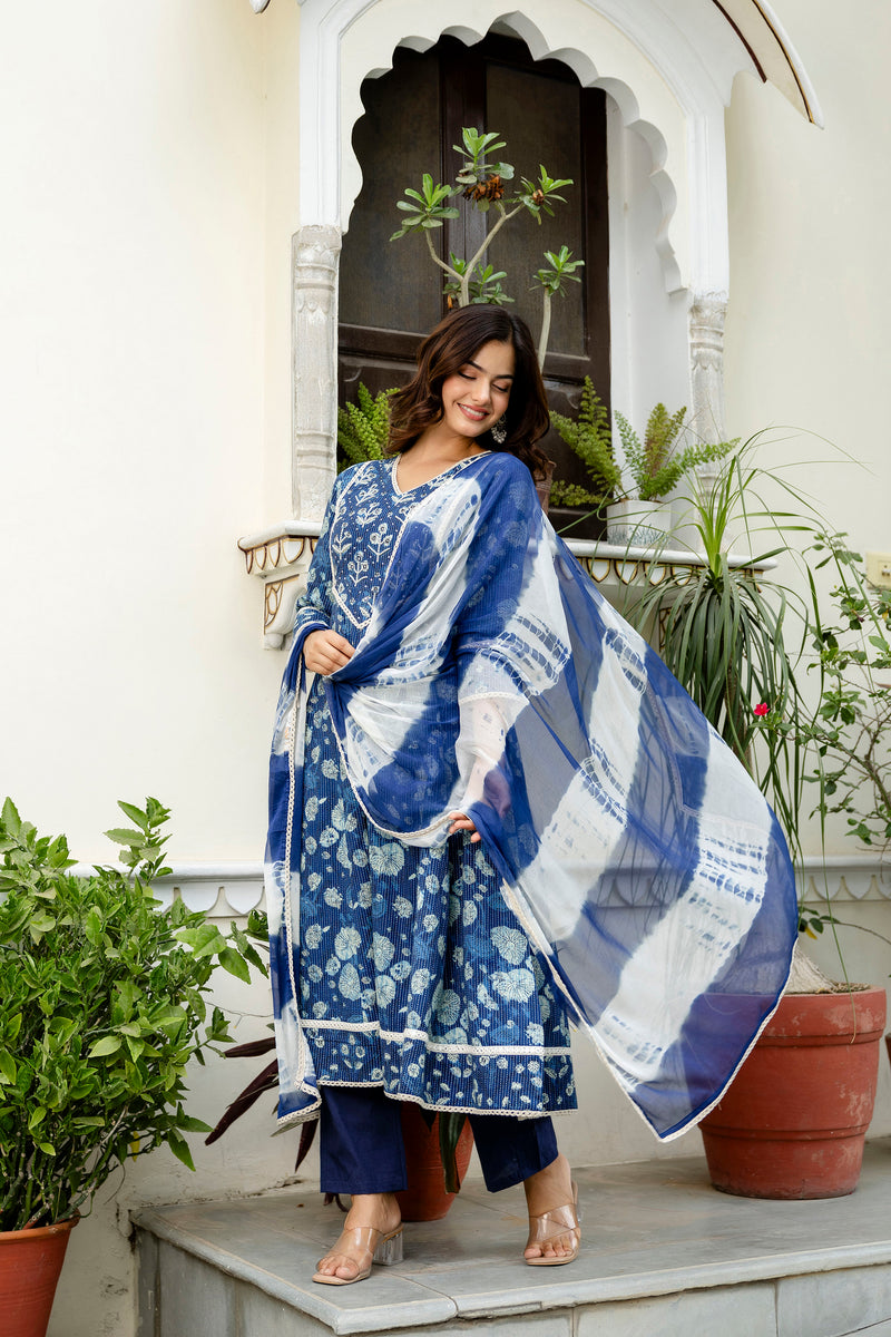 EthniFlair Floral Printed V-Neck Anarkali Kurta With Pyjamas & Dupatta