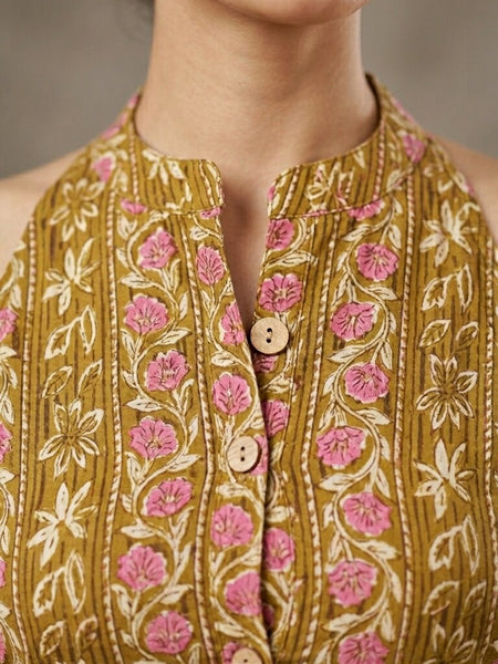 Women Cotton Katha Work Printed Button-up Kurti