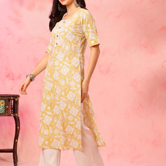 EthniFlair Floral Printed Round Neck Straight Kurta