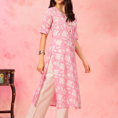 EthniFlair Floral Printed Round Neck Straight Kurta6