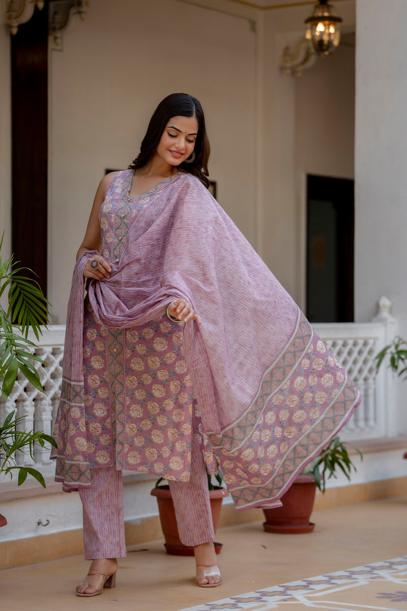 EthniFlair Floral Printed Kurta with Pyjamas & Dupatta