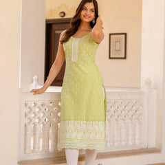 EthniFlair Ethnic Motifs Printed Sequinned Floral Kurta