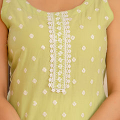 EthniFlair Ethnic Motifs Printed Sequinned Floral Kurta