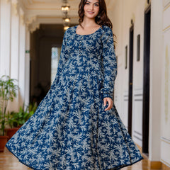 EthniFlair Floral Printed Empire Aari Work Kurta with Pyjamas & Dupatta