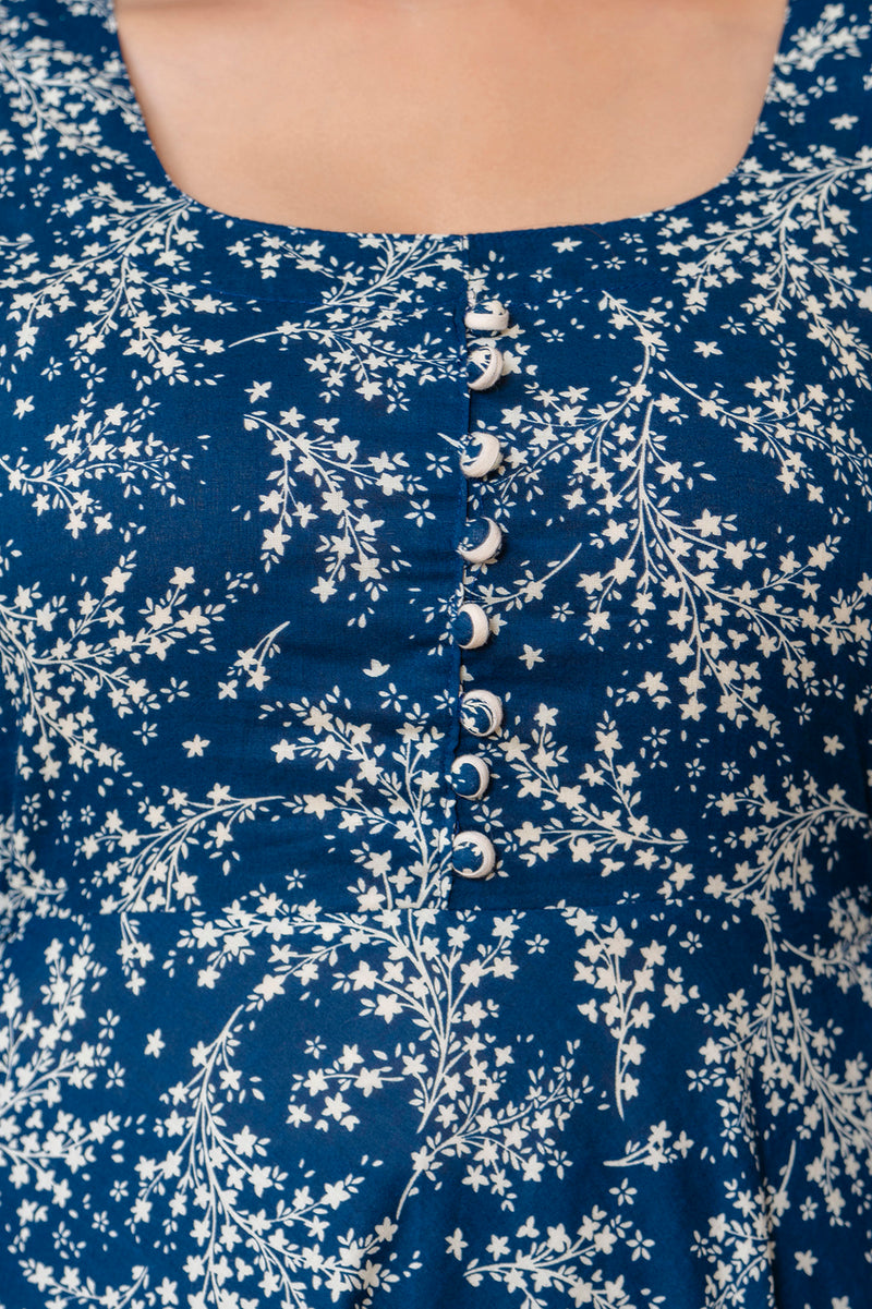 EthniFlair Floral Printed Empire Aari Work Kurta with Pyjamas & Dupatta