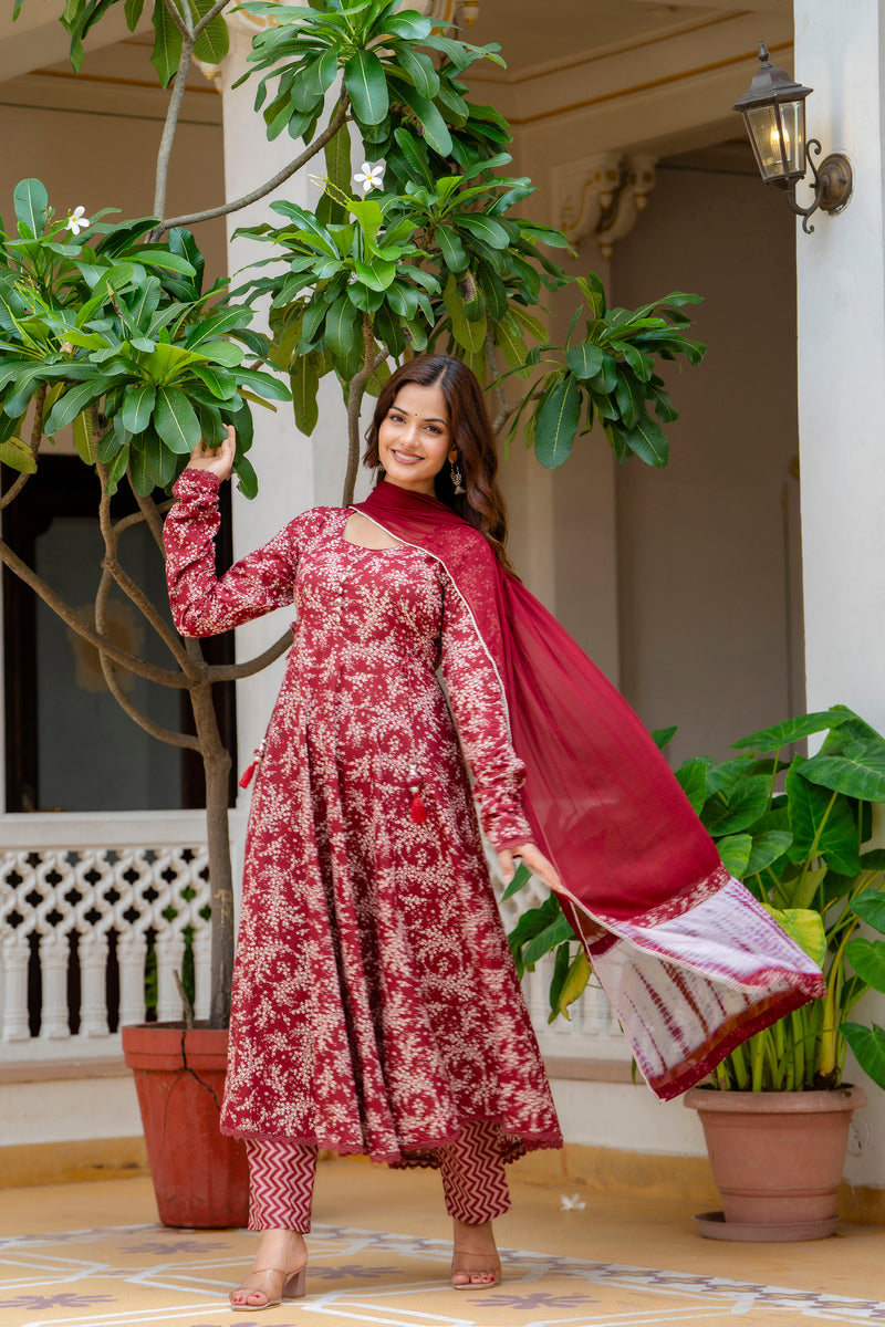 EthniFlair Floral Printed Empire Aari Work Kurta with Trousers & Dupatta