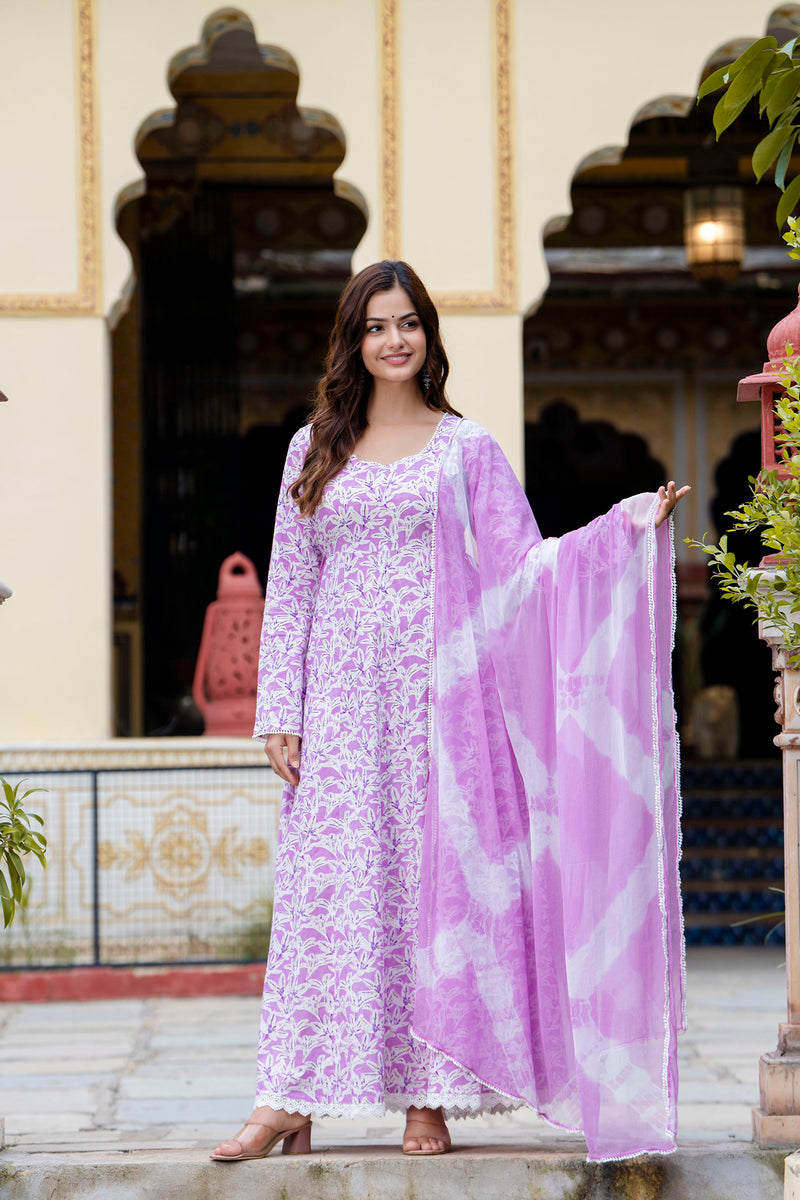 EthniFlair Floral Printed Floral Anarkali Kurta