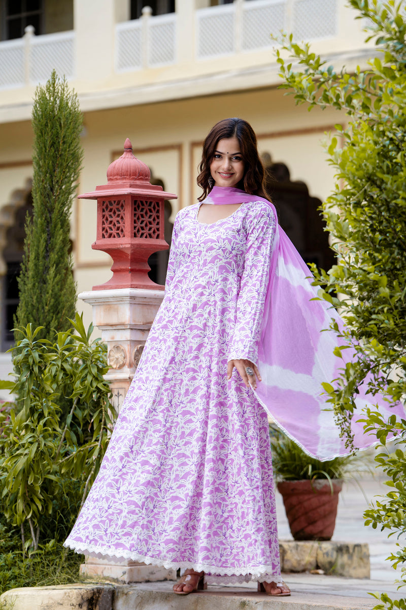 EthniFlair Floral Printed Floral Anarkali Kurta