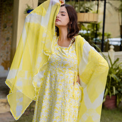 EthniFlair Floral Printed Floral Anarkali Kurta