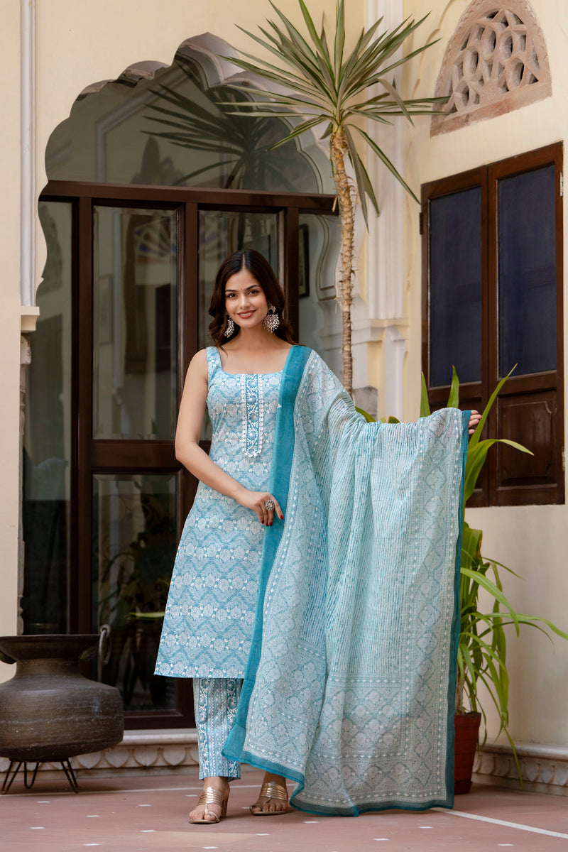 EthniFlair Printed Kurta with Trousers & Dupatta