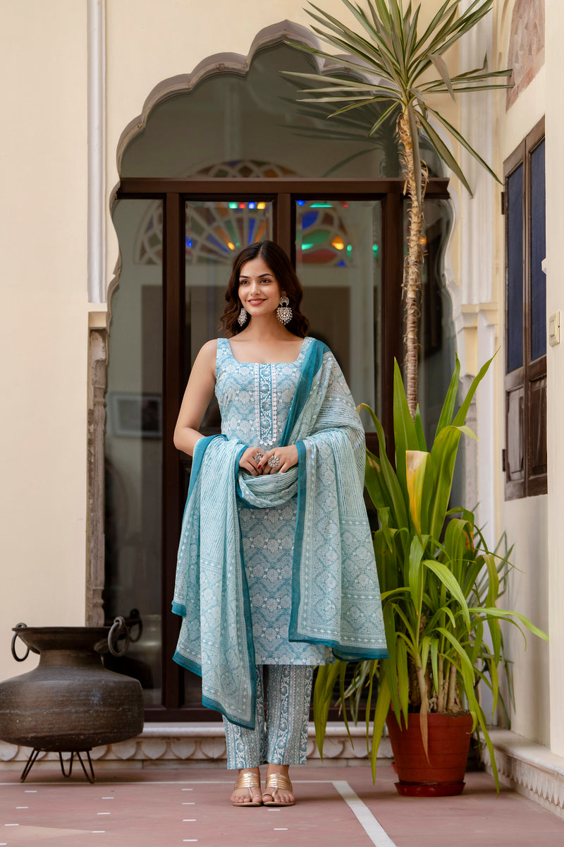 EthniFlair Printed Kurta with Trousers & Dupatta