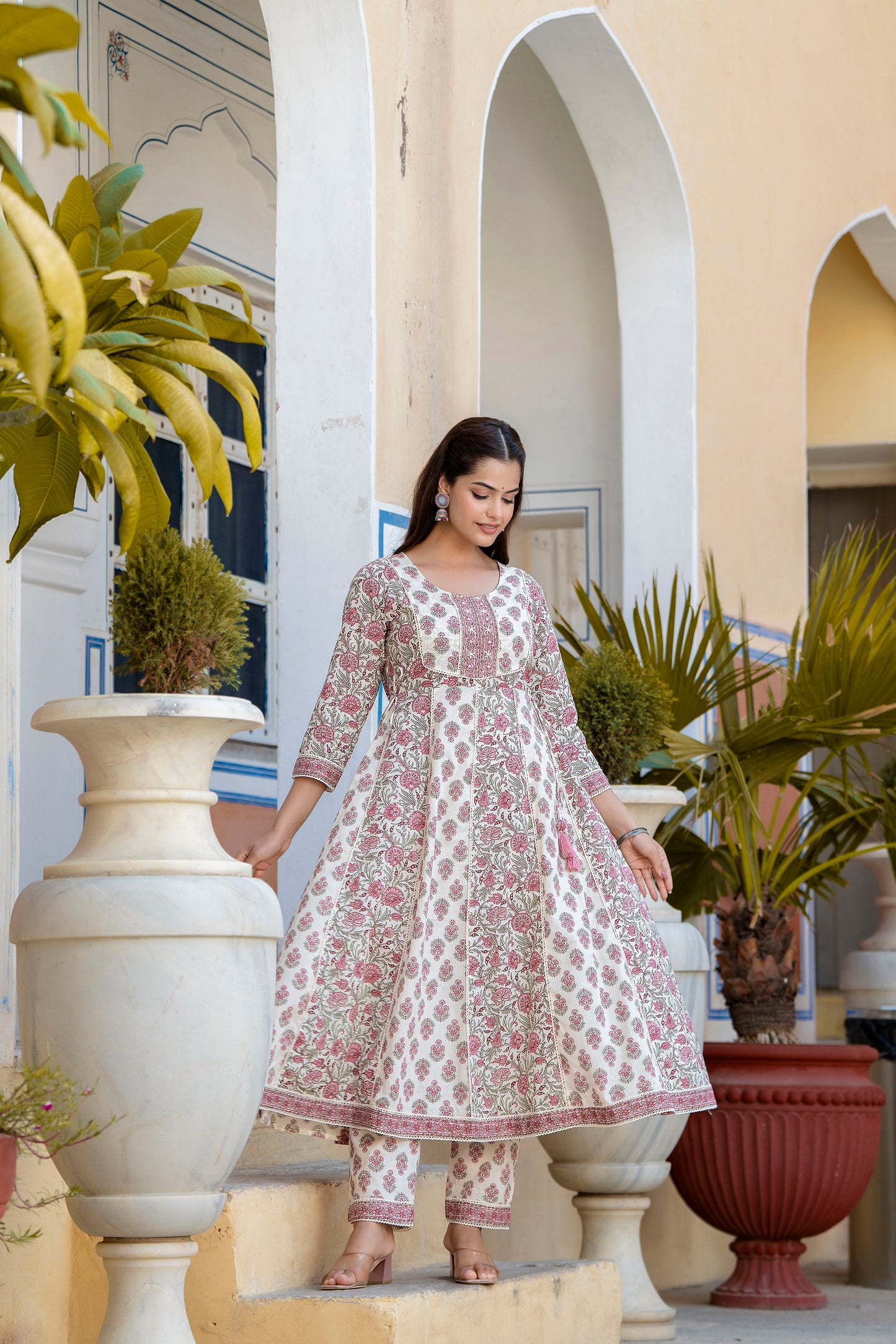 EthniFlair Women Floral Printed Panelled Aari Work Pure Cotton Kurta with Trousers & With Dupatta