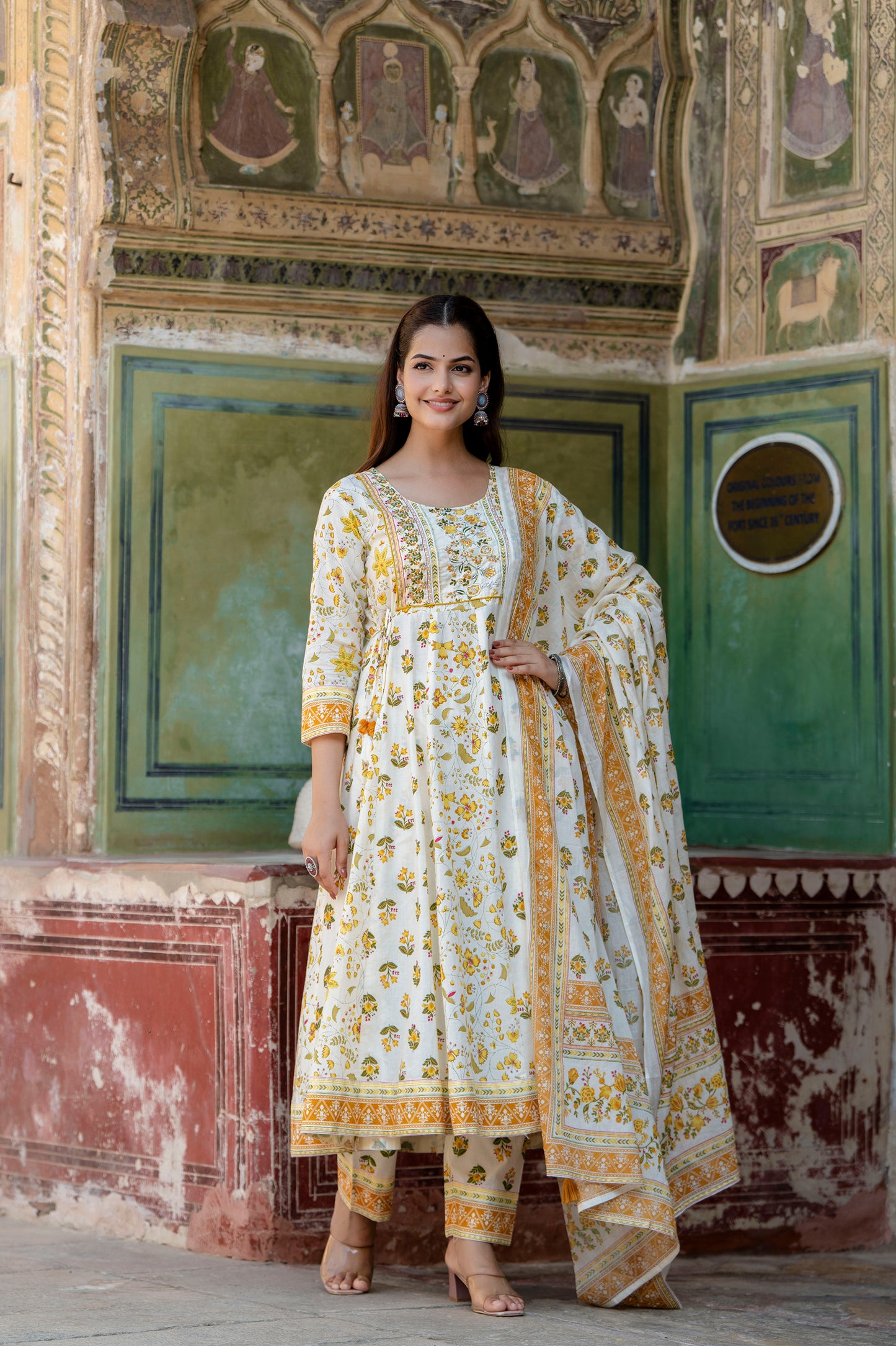 EthniFlair Women Floral Printed Empire Aari Work Pure Cotton Kurta with Trousers & With Dupatta