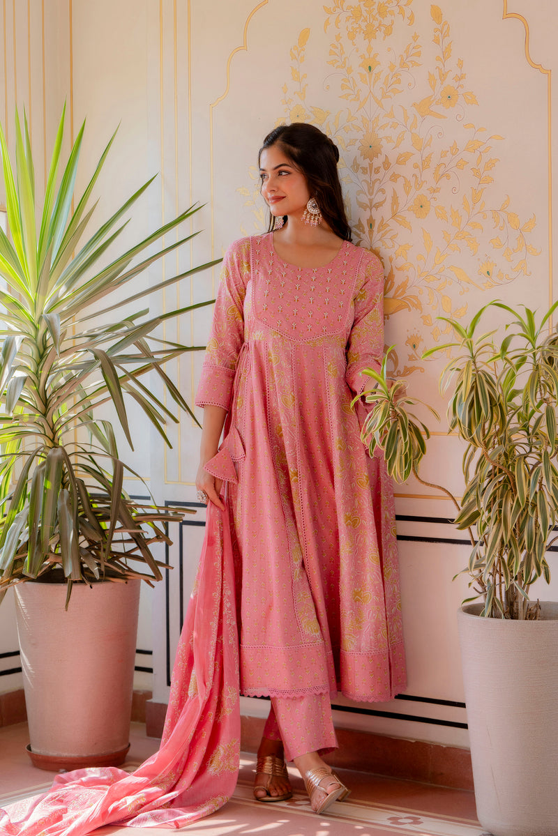 EthniFlair Floral Printed Panelled Aari Work Kurta with Trousers & Dupatta