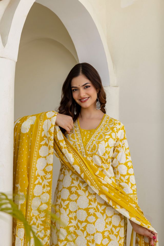 EthniFlair Women Cotton Pintucks detail Straight kurta Pant & Dupatta