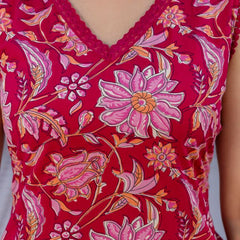 Color: Pink