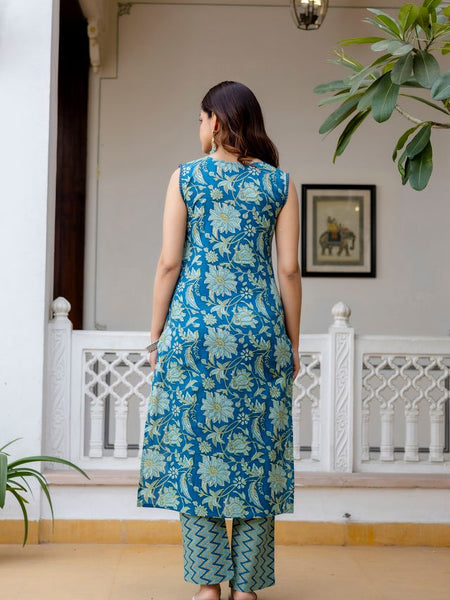 EthniFlair Women Cotton Lace Motifs Sleeveless Straight Kurta Pant Dupatta Set