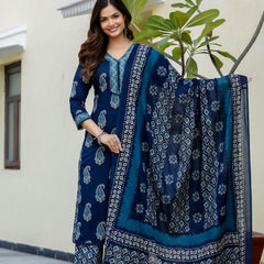 EthniFlair Women Cotton Yoke detail Straight Kurta Pant Dupatta Set