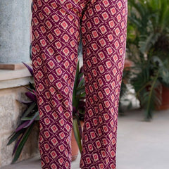 EthniFlair Women Cotton Yoke detail Straight Kurta Pant Dupatta Set