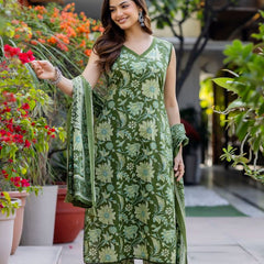 EthniFlair Women Cotton Lace Motifs Sleeveless Straight Kurta Pant Dupatta Set