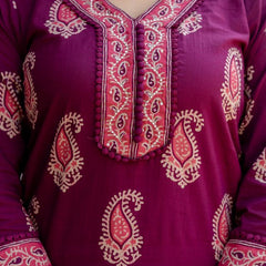 EthniFlair Women Cotton Yoke detail Straight Kurta Pant Dupatta Set