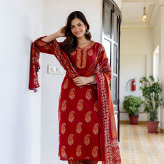 EthniFlair Women Cotton Yoke detail Straight Kurta Pant Dupatta Set